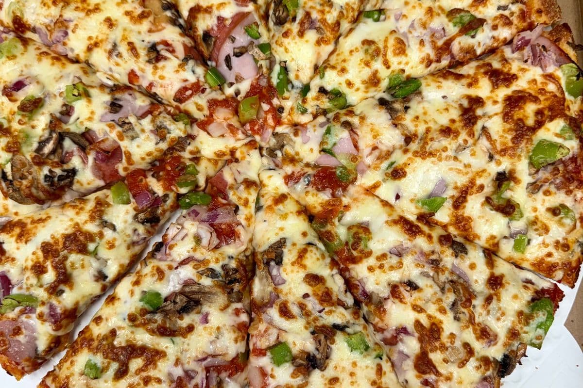 Friend's Meat Pizza