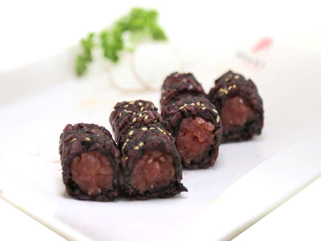 80B brown rice tuna roll