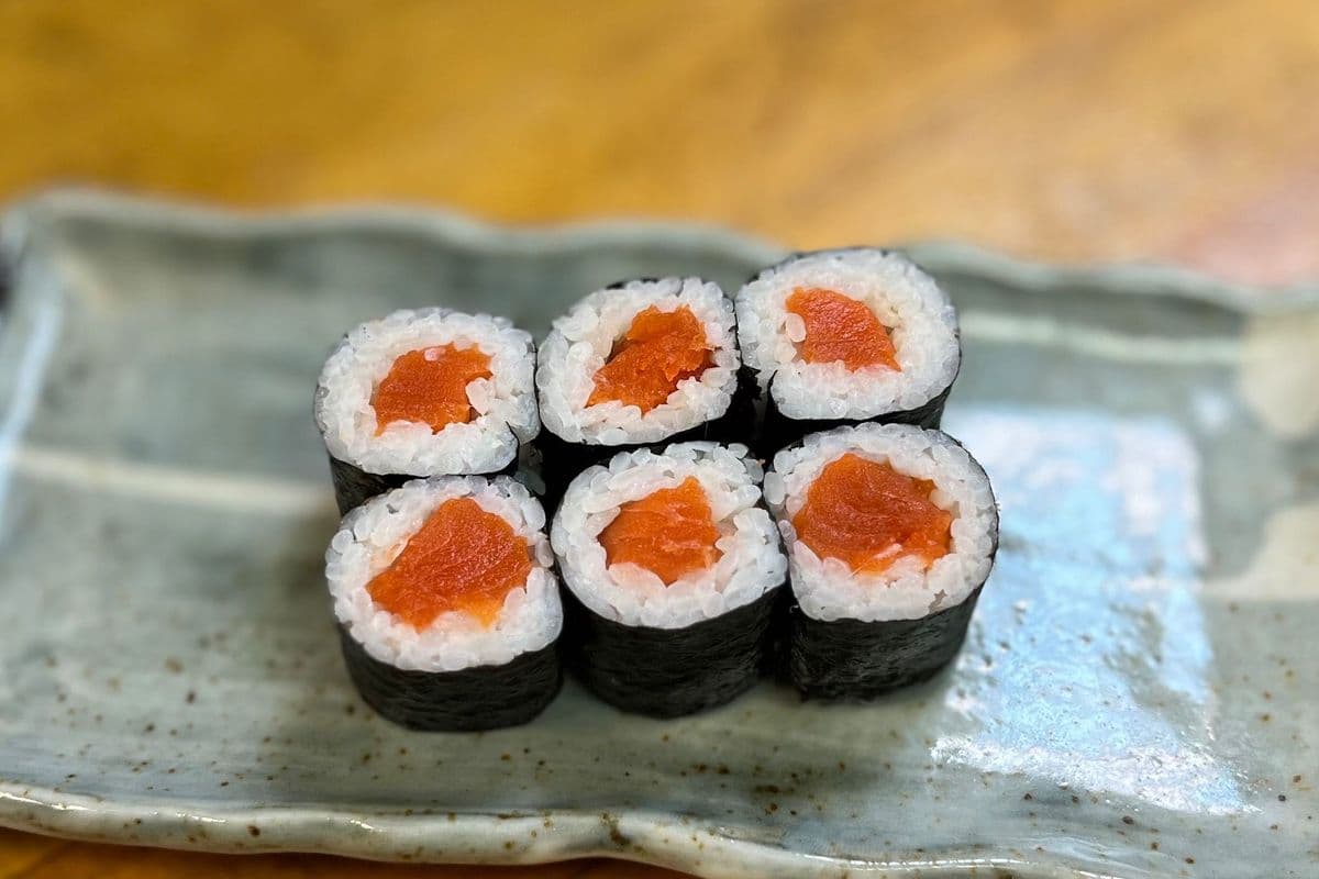 Wild Salmon Maki (6 pcs)