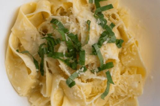Kids' Fettuccine Alfredo