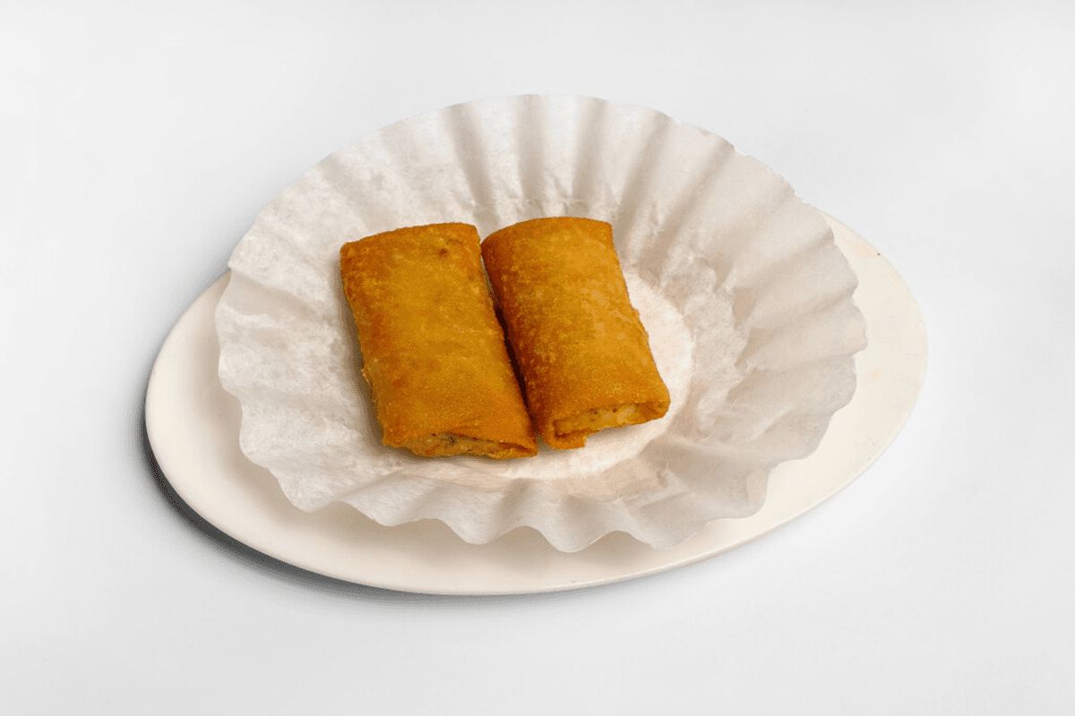 A1. Vegetarian Spring Roll (1 pc)