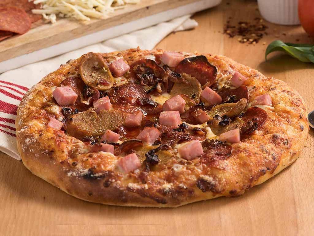 Four Meat Pizza