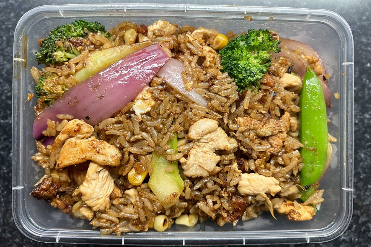 Know Phad Gai (A.K.A Chicken Fried Rice) [REFRIGERATED, COLD]