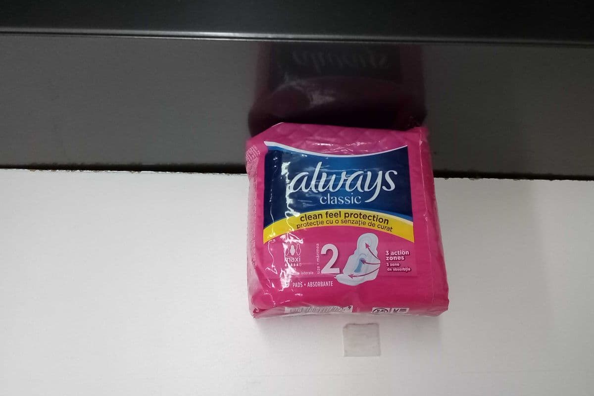 Always - Classic (Size 2, Wings, 9 Pads)