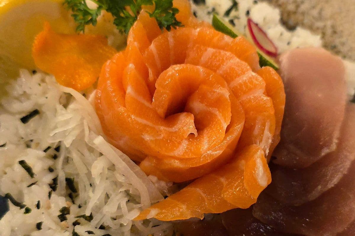 Salmon and Tuna Don