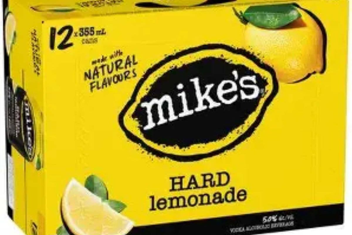 12c Mikes Hard Lemonade (1 x 4260ml)