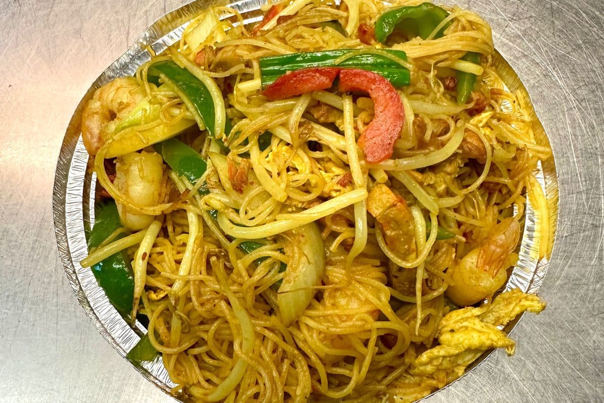 R13. Nouilles singapouriennes / Singapore Noodles