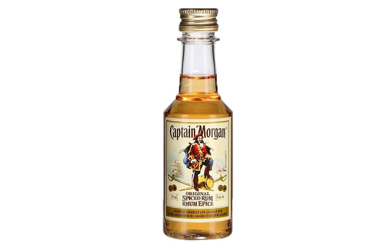 Captain Morgan Spiced Rum (50 ml) (1 x 50ml)