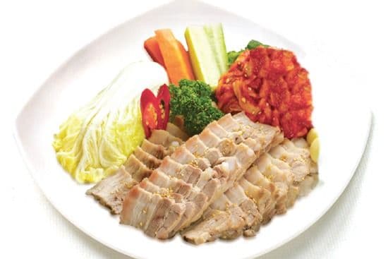 Bossam (Steamed Pork Belly)