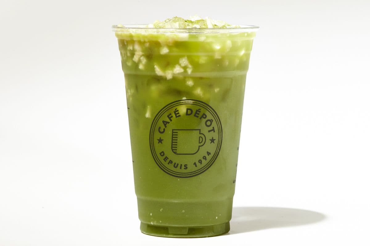 Thé glacé Matcha pêche / Peach Matcha Iced Tea