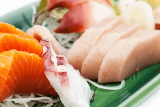102. Assorted Sashimi (14 pcs)