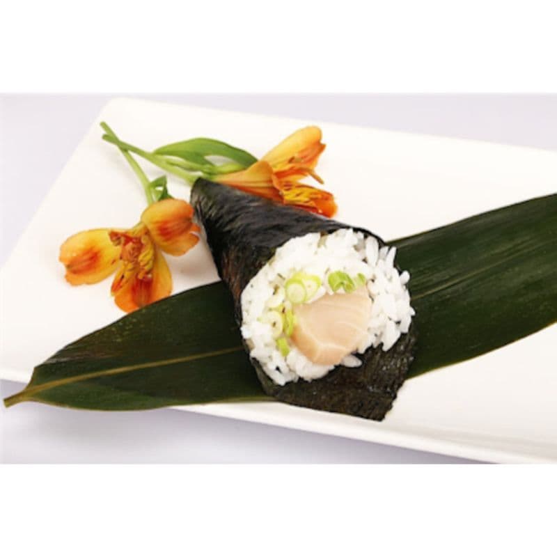 Yellowtail Hand Roll (1 pc)