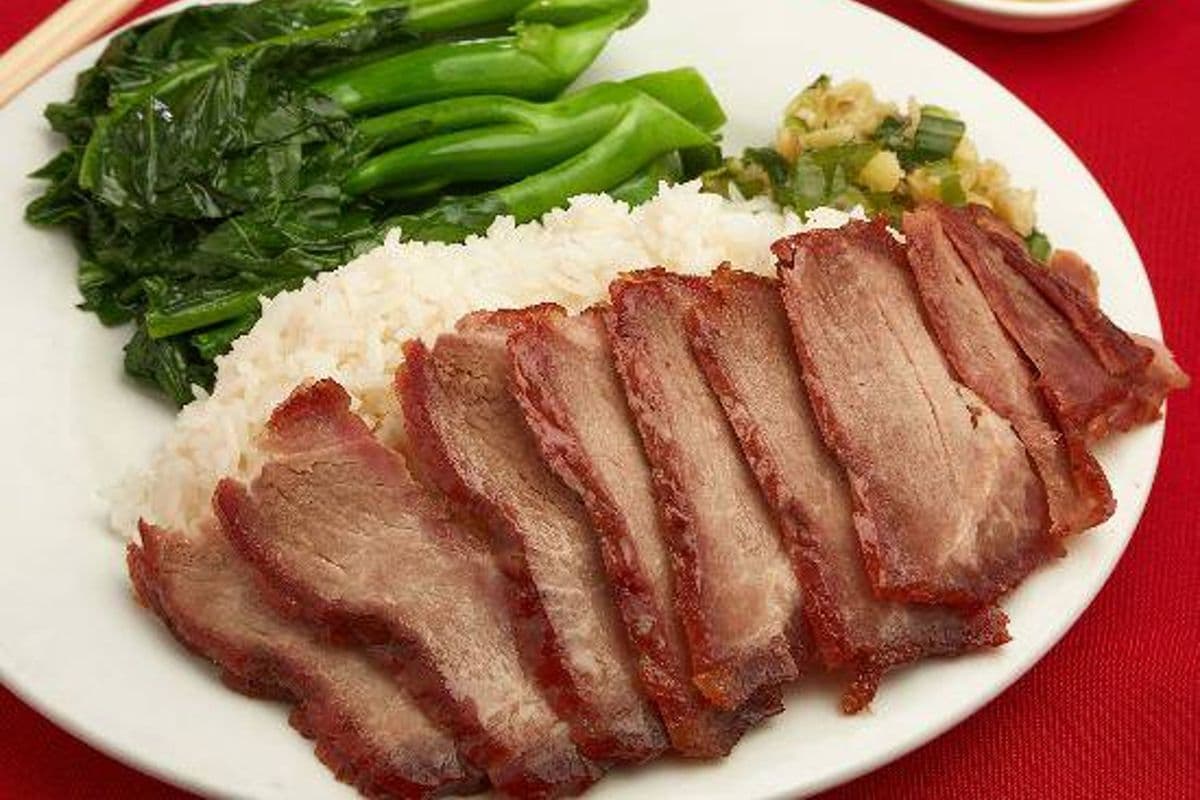 66. Porc barbecue avec riz à la vapeur et légumes / Barbeque Pork with Steamed Rice and Vegetables