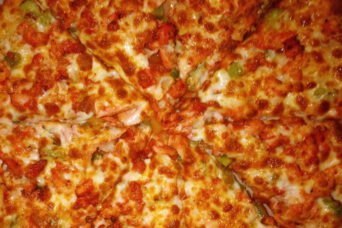 10" Butter Chicken Pizza