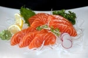 Salmon Sashimi (8 pcs)