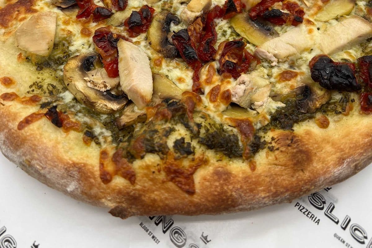 X-Large Pollo Al Basilico Pizza