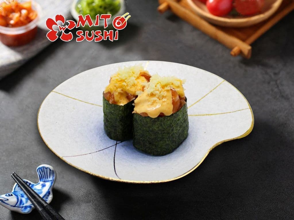 Spicy Salmon SU (2pcs)