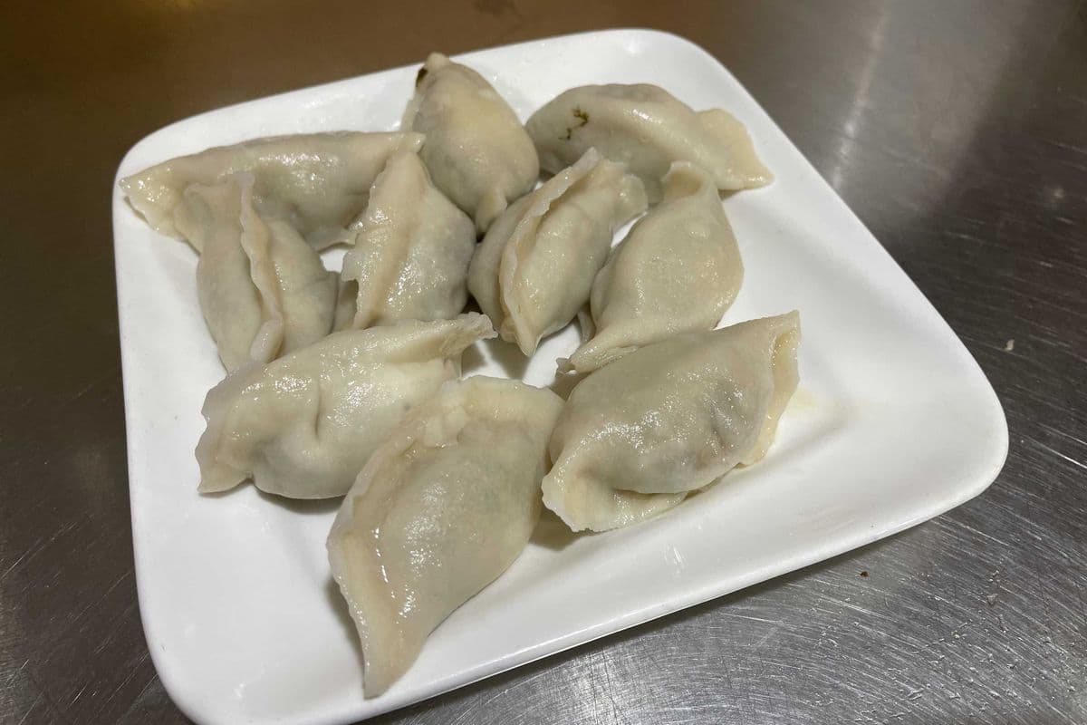 D13. Mandarin Pork Dumplings (10 pcs) (北方水餃)