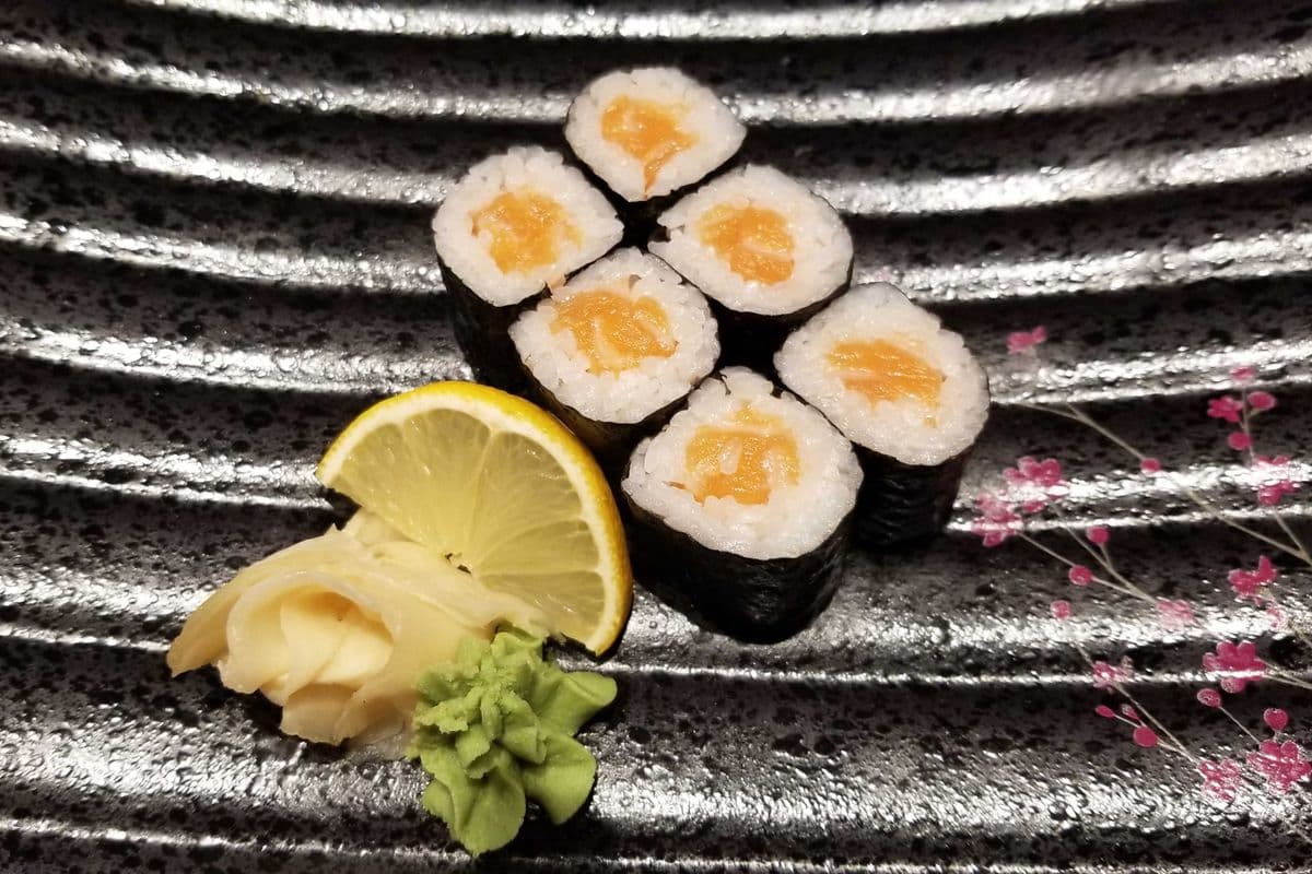 Salmon Maki