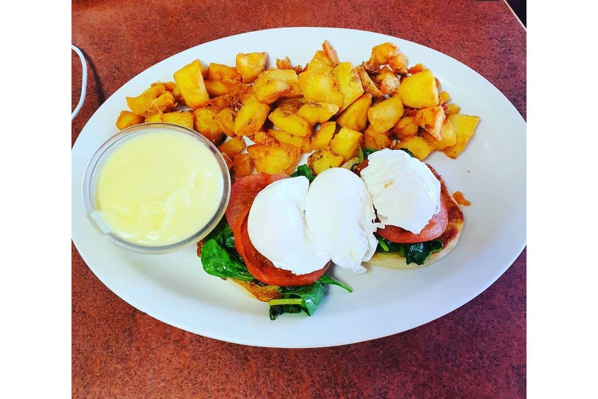 Eggs Florentine Benedict