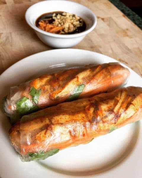 61. Vegetarian Fresh Rolls with Tofu, Carrots, Lettuce, and Beansprouts