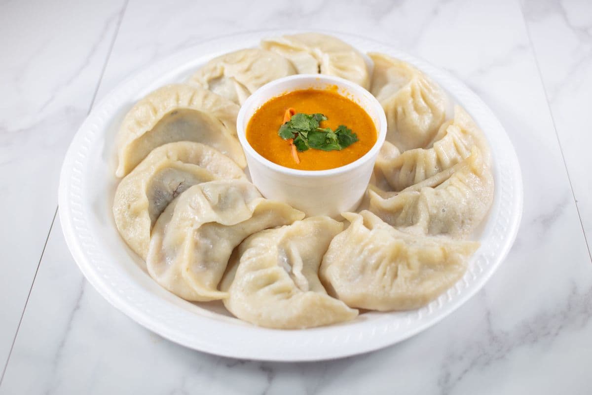26. Jhol Momo (10 pcs)