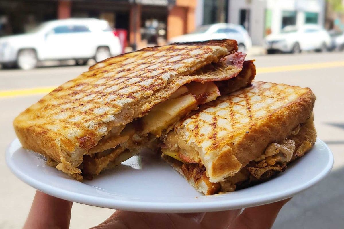Sandi Sandwich