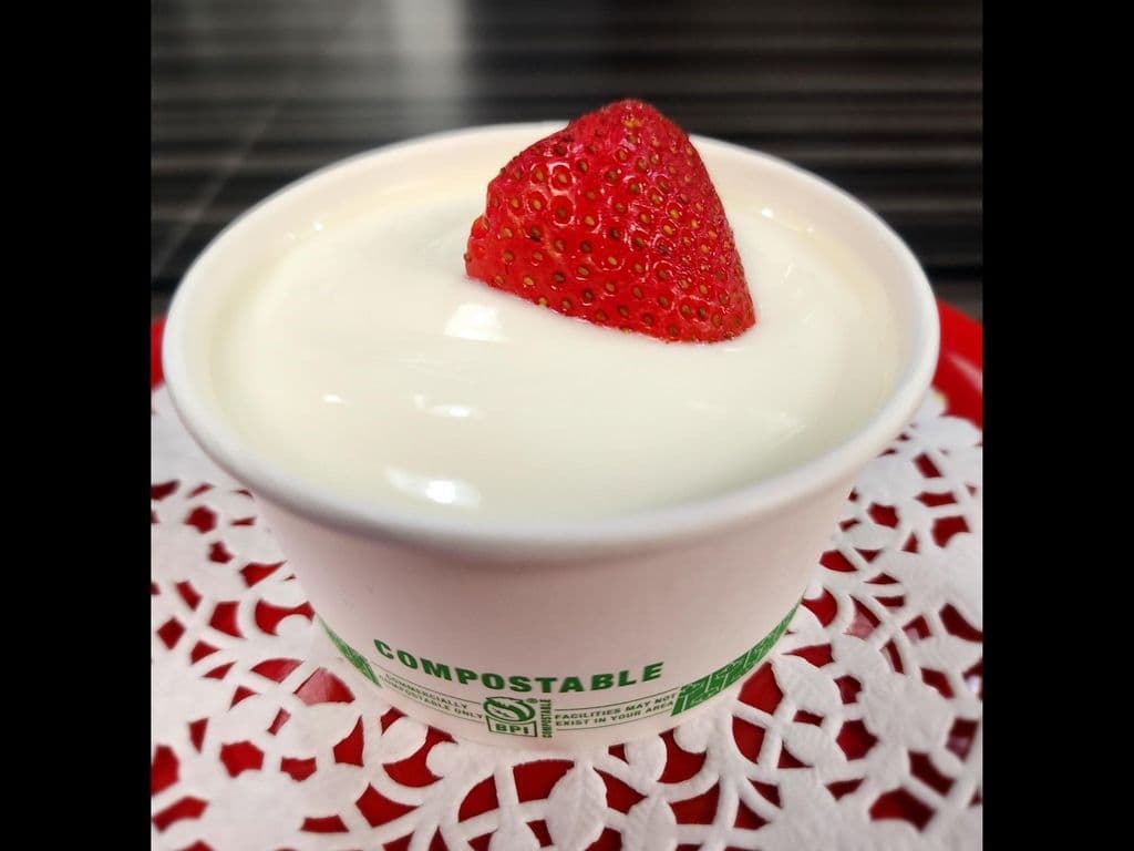 SIDE YOGURT CUP