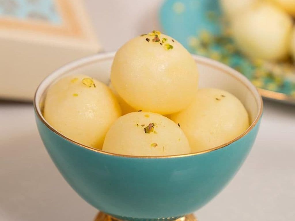 Sponge Rasgulla (2pc)