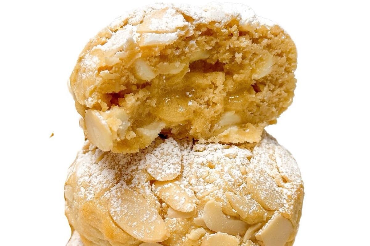 Almond Croissant Cookie
