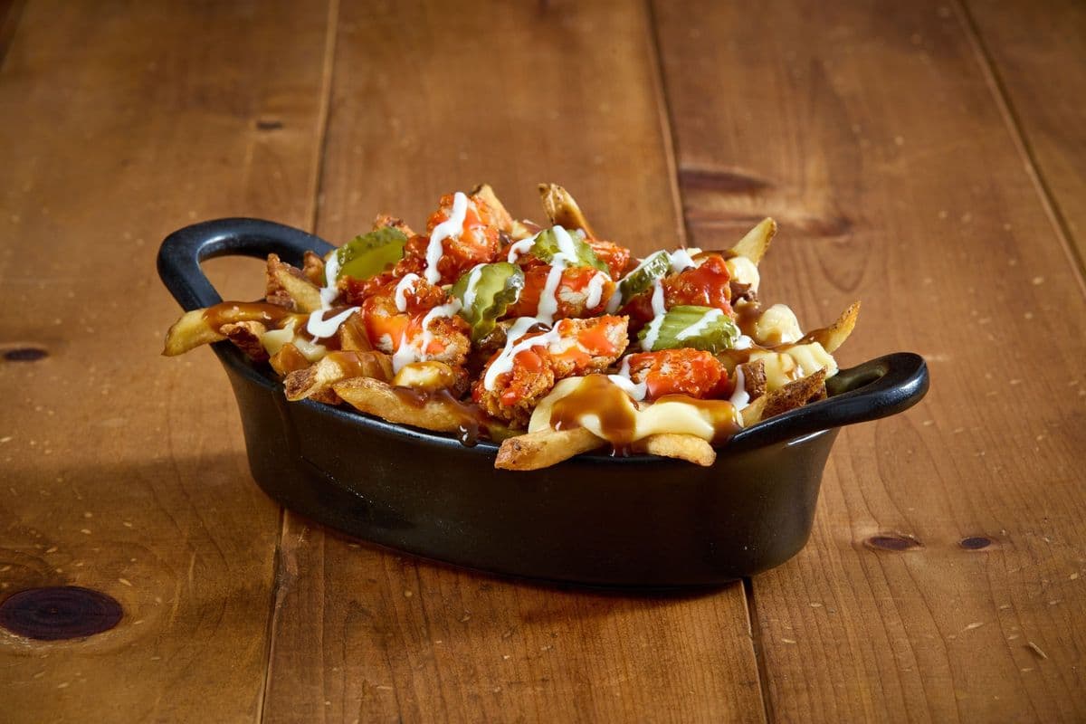 Nashville, Ontario Hot Chicken Poutine