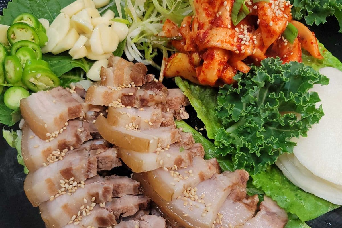 D13. Boiled Pork Slices (Bossam)