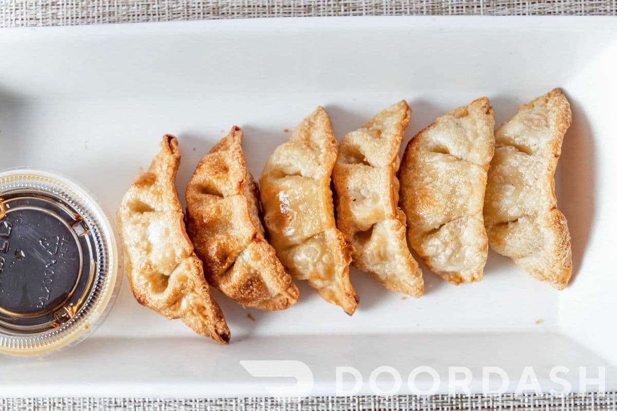 Chicken Dumpling (6pcs)