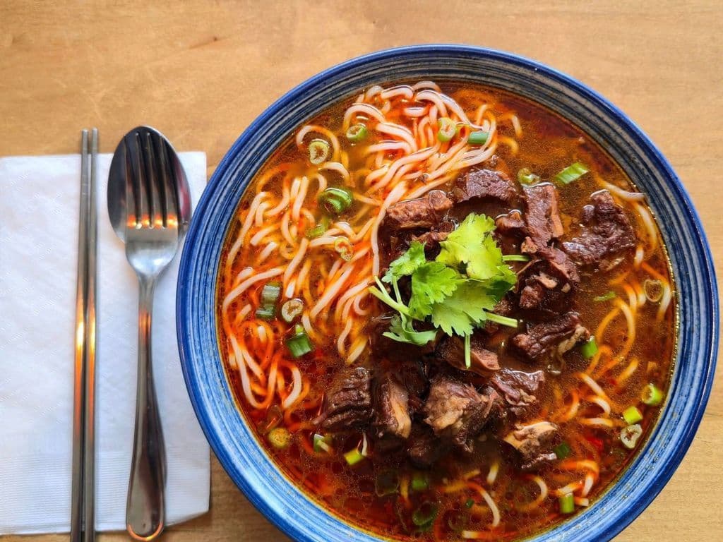 Stewed Beef Egg Noodle Soup红烧牛肉面