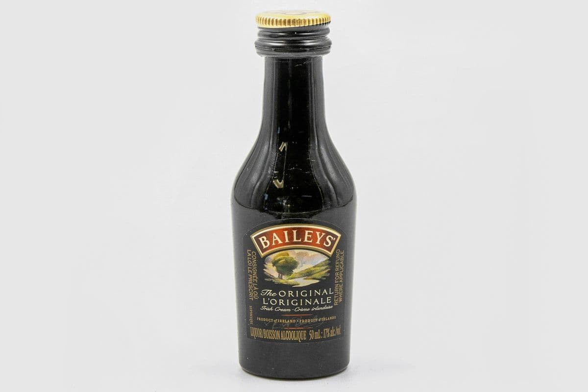 BAILEY'S CREAM SHOT (1 x 50ml)