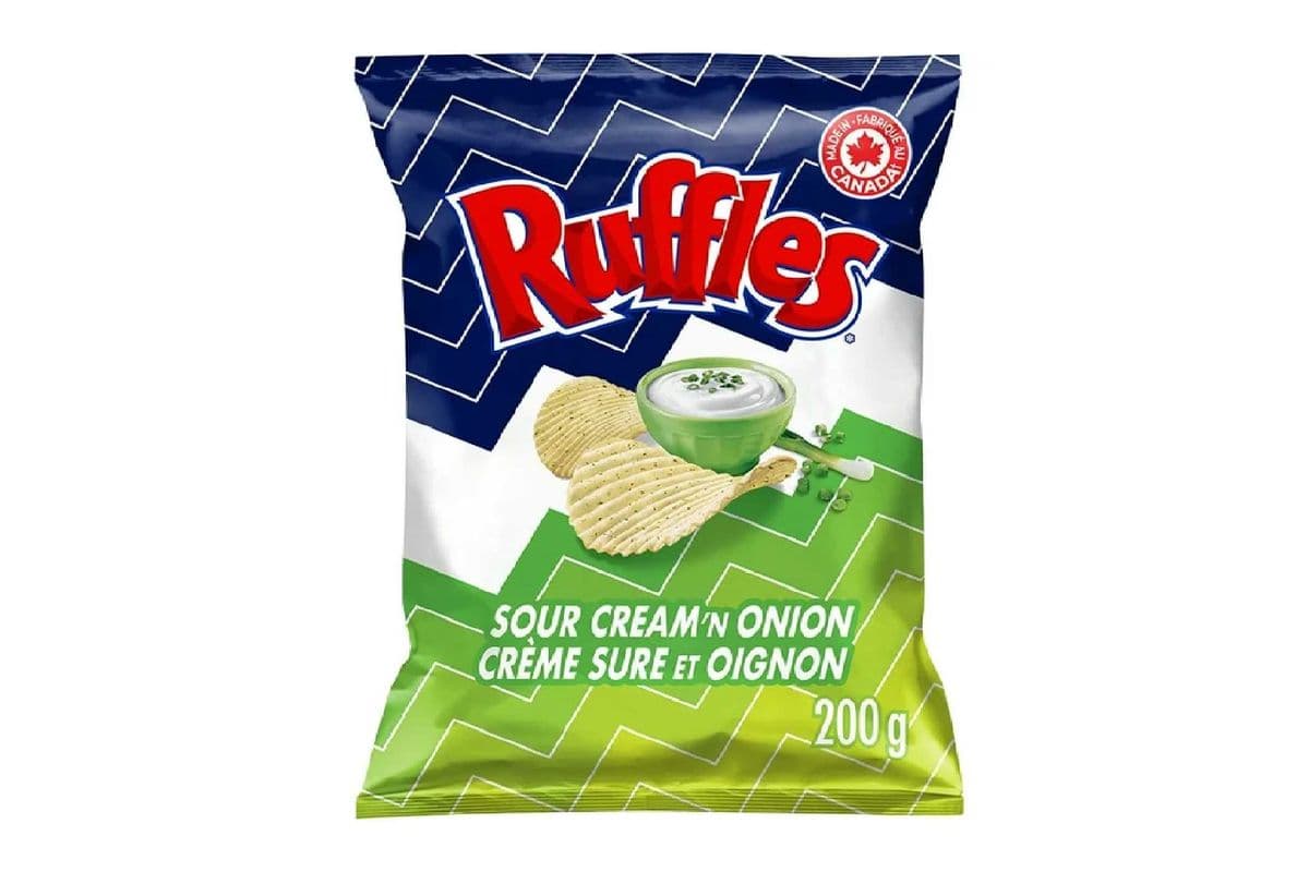 Large Frito Lay Ruffles Sour Cream & Onion (200 g)