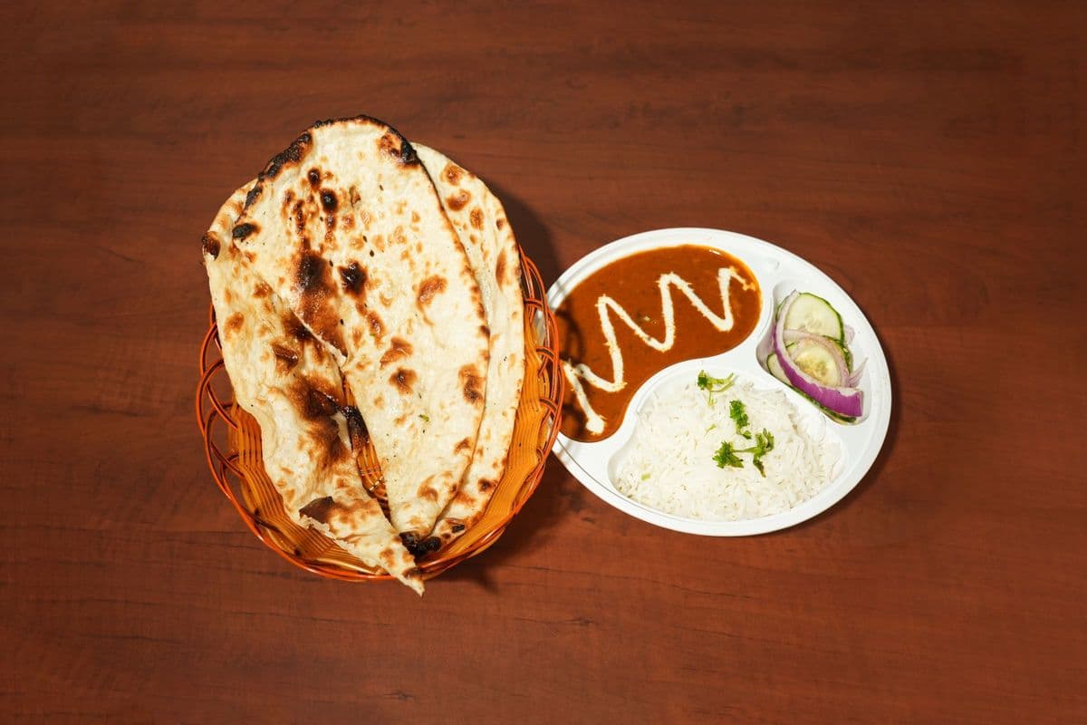 Dal Makhani with Garlic Cheese Naan