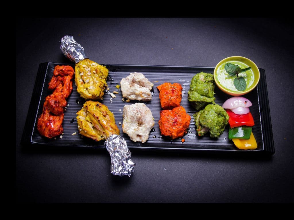 Charminar Tandoori Mix Grill - Non Veg