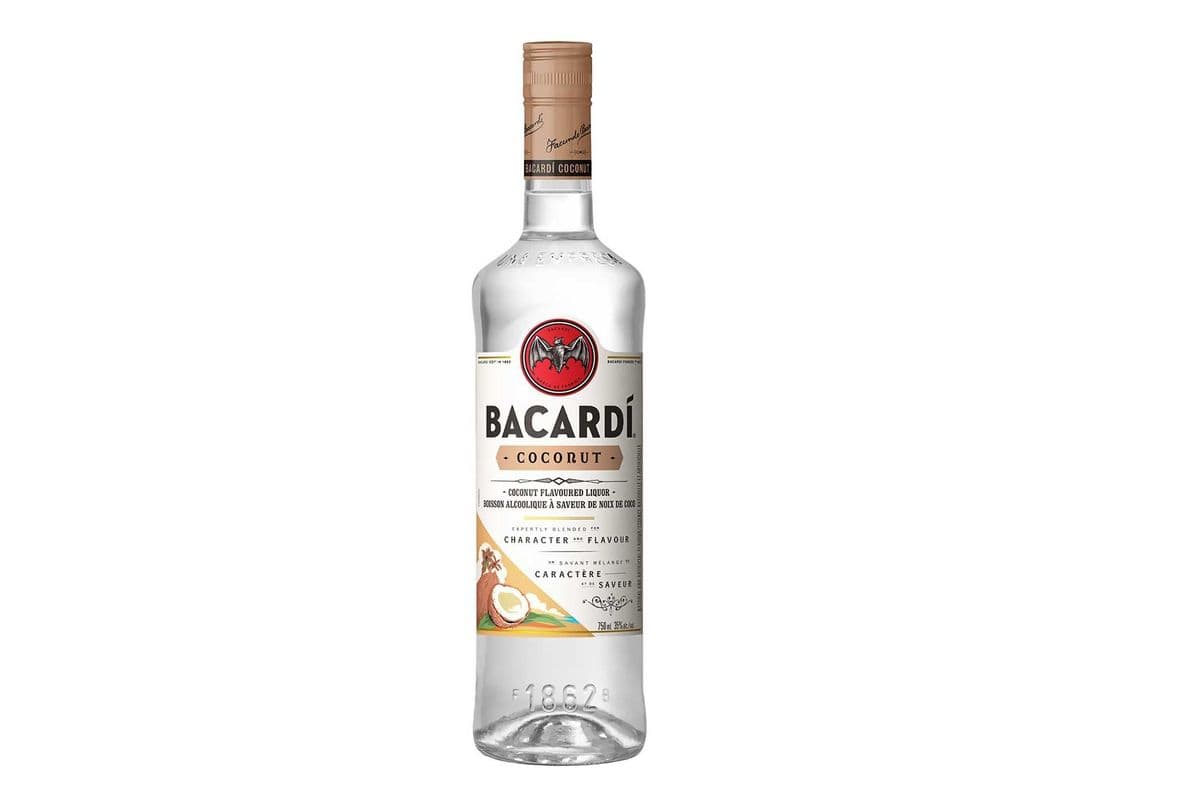 Bacardi Coconut (1 x 750 ml)