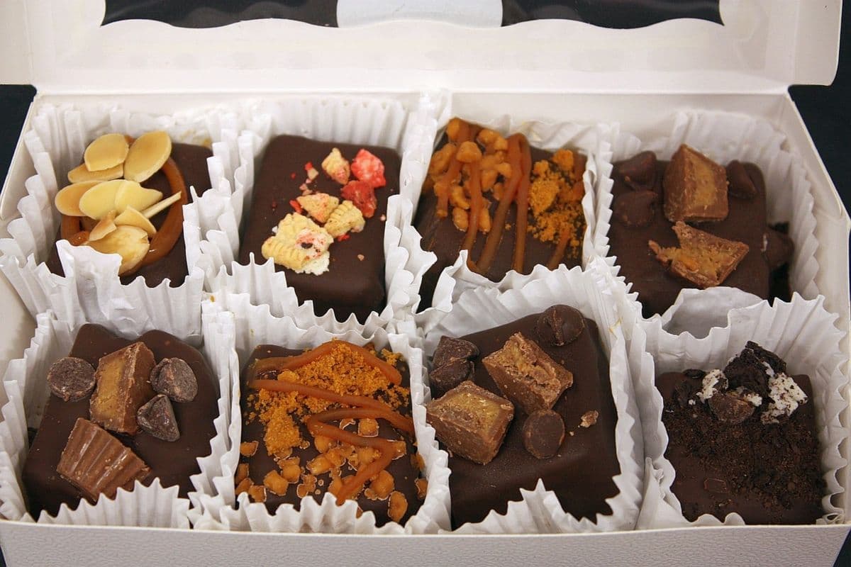 Mini Cheesecake Box (8 pcs)