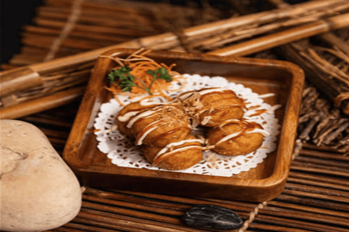 230. Deep-Fried Octopus Balls (6 pcs)