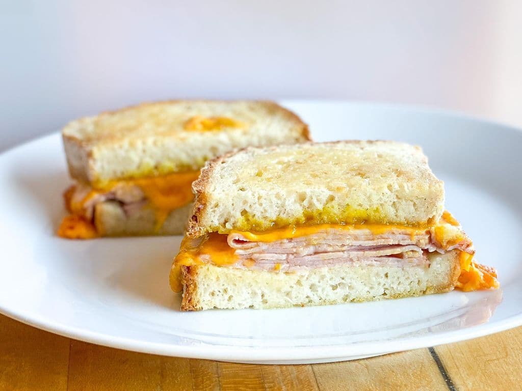 Ham & Cheddar Melt Sandwich