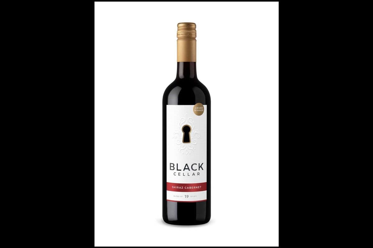 BLACK CELLAR SHIRAZ CAB (1 x 750 ML) (1 x 750ML)