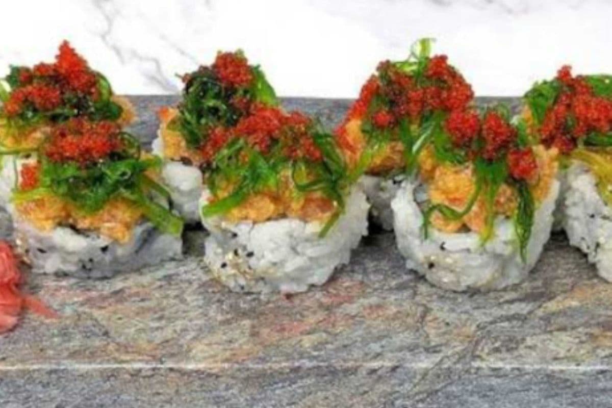 Easter Island Roll (8 pcs)