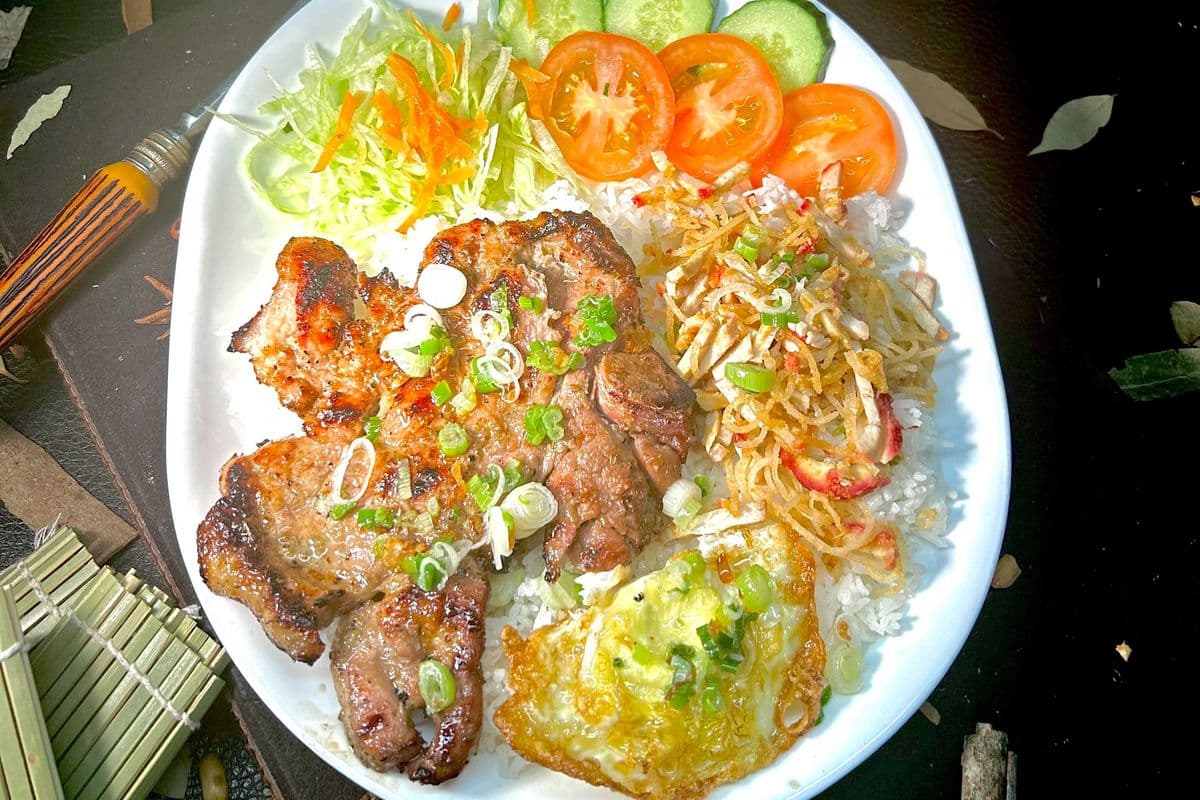 42. With Shredded Pork, Pork Chop and Fried Egg