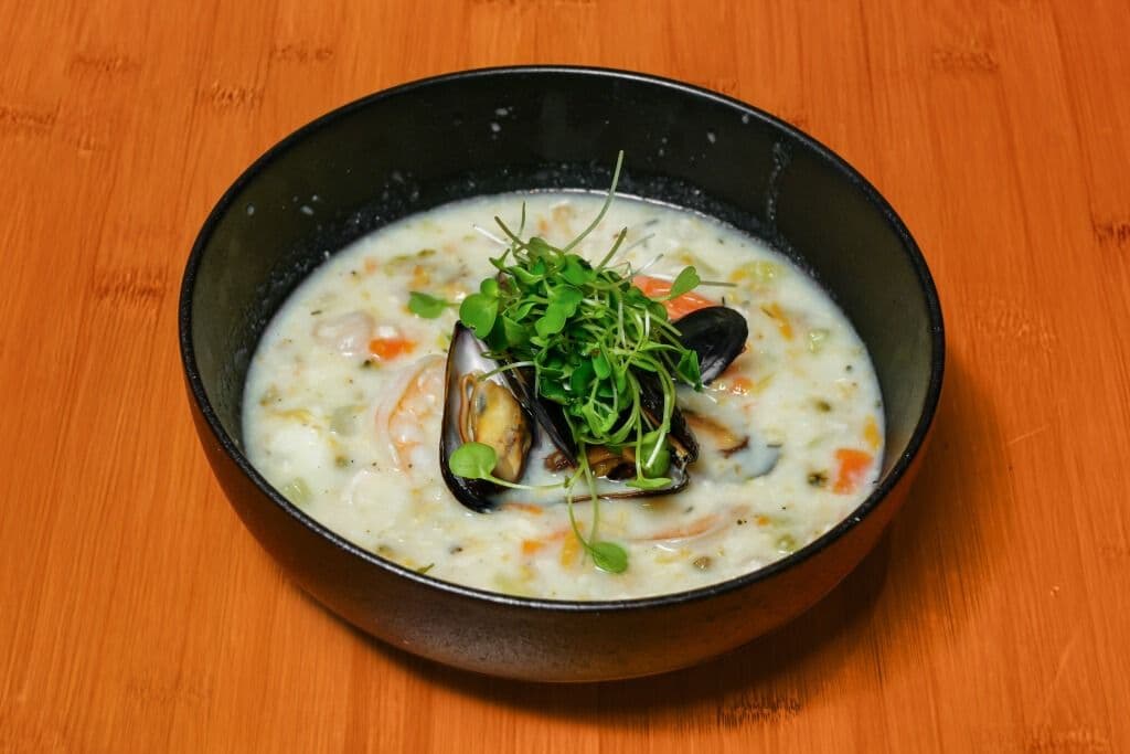 New England Style Seafood Chowder