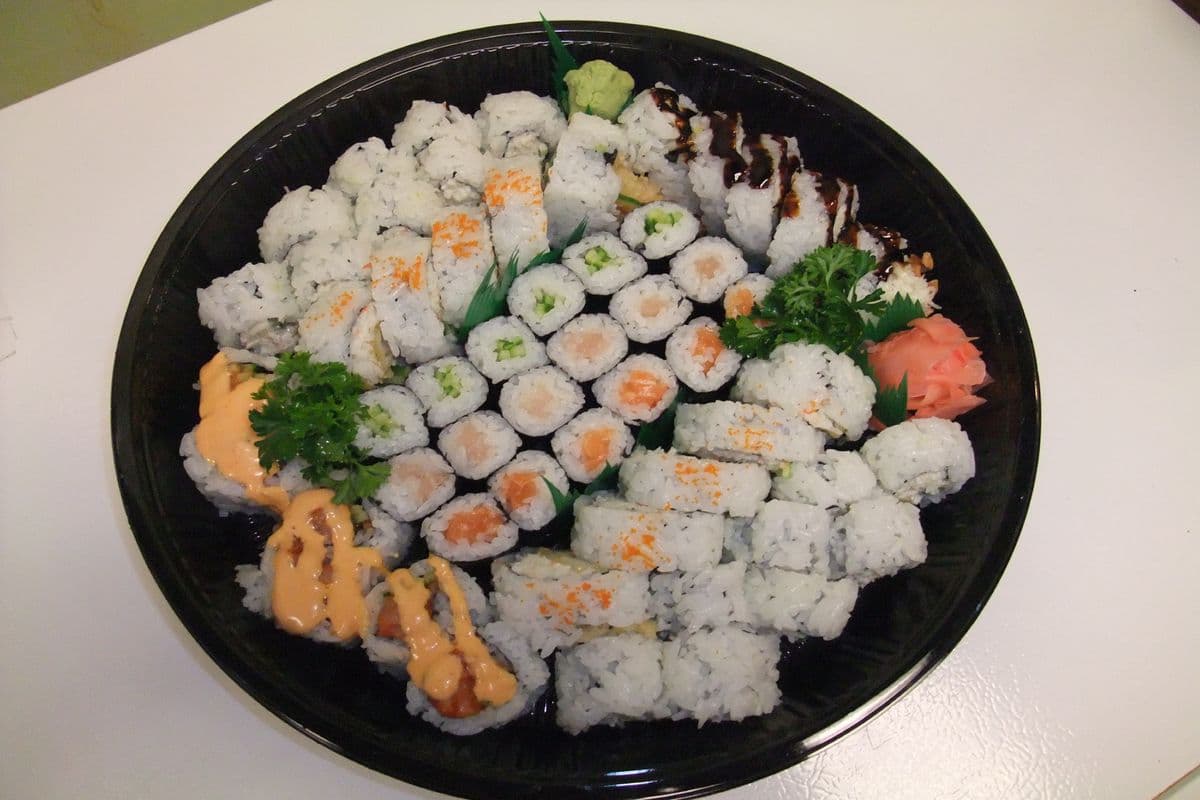 Roll Party Tray