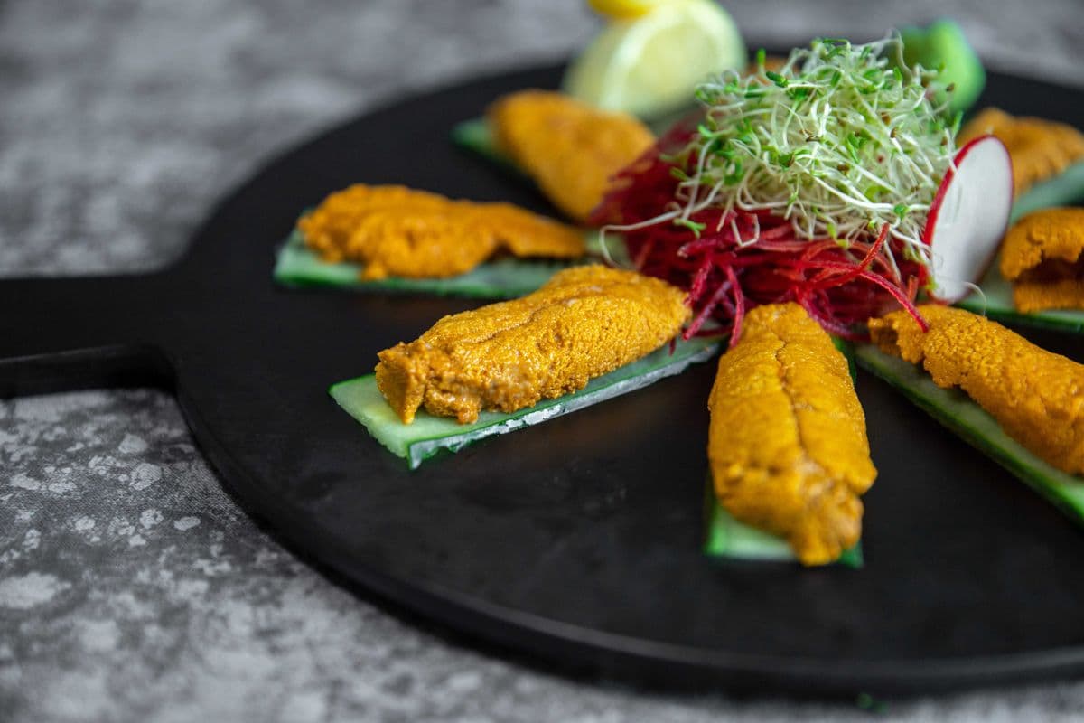Uni Sashimi (8 pcs)