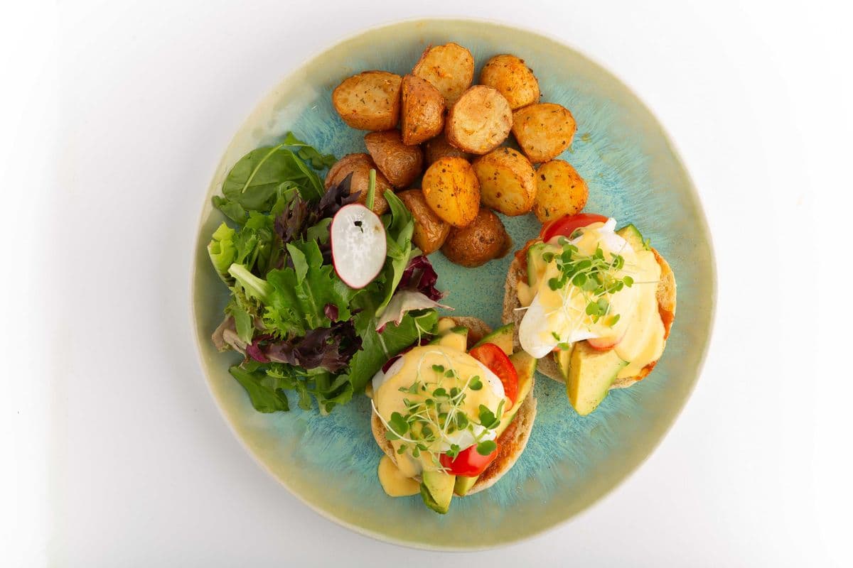 F06. Avocado Cherry Tomato Egg Benny