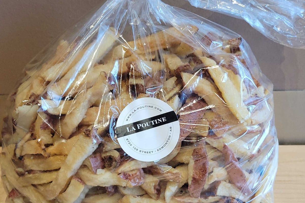 1KG of Half-Cooked and Hand-Cut French Fries (frozen) *new* (1kg)